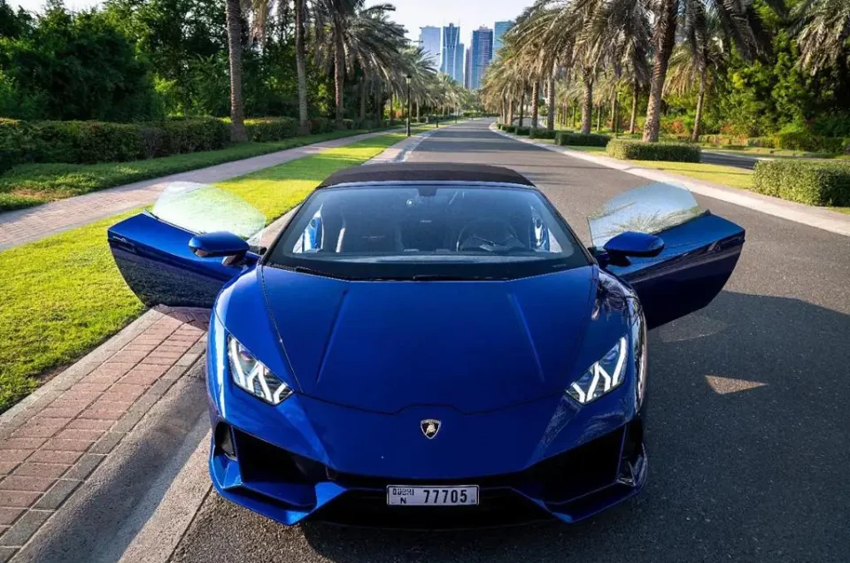 Lamborghini Huracan Evo Spyder For Rent In Dubai | Car Rental In Dubai