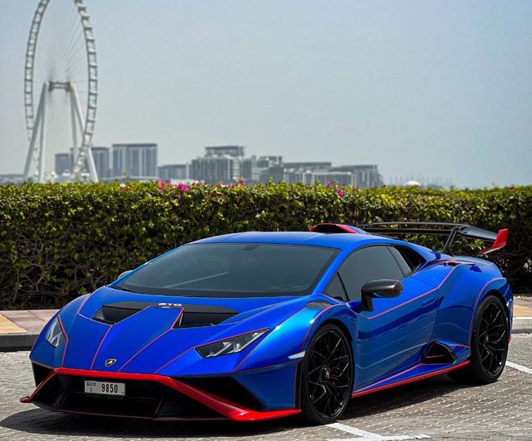 Lamborghini Huracan For Rent in Dubai | Sports Car Rental Dubai